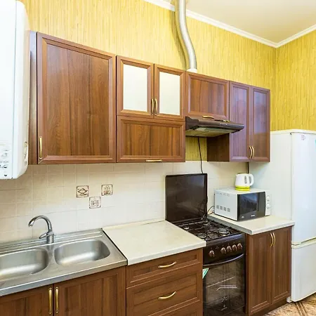 у місті львові на вулиці пильникарська 10 * לבוב