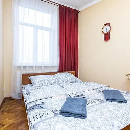 у місті львові на вулиці пильникарська 10 Lviv