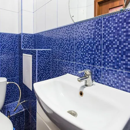 у місті львові на вулиці пильникарська 10 Apartament