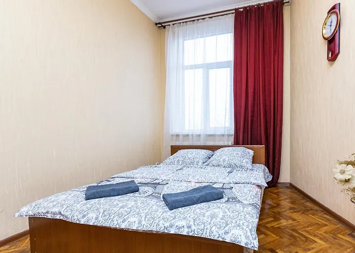 у місті львові на вулиці пильникарська 10 *