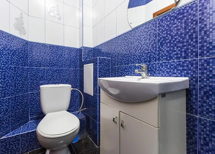 у місті львові на вулиці пильникарська 10 * לבוב