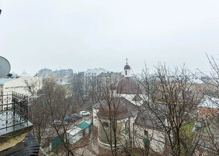 у місті львові на вулиці пильникарська 10